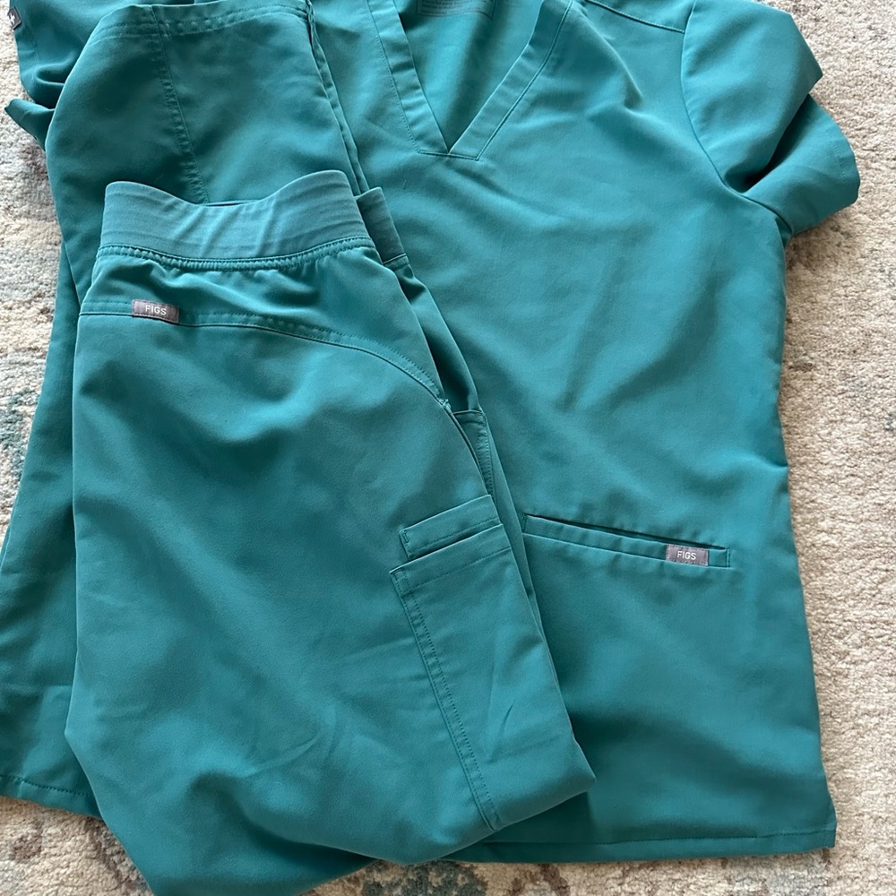 Figs Teal Scrub Set